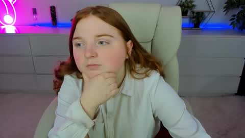 Snapshot of katty_rose8 chatting on October 5, 12:21 pm Katty online show from October 5, 12:21 pm