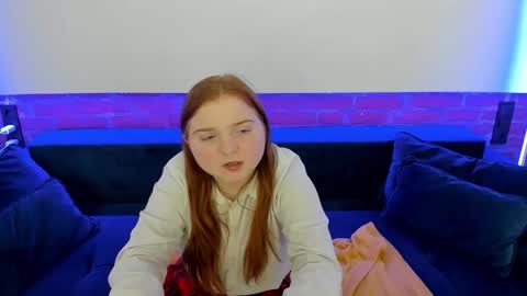 Snapshot of katty_rose8 chatting on October 15, 5:54 am Katty online show from October 15, 5:54 am