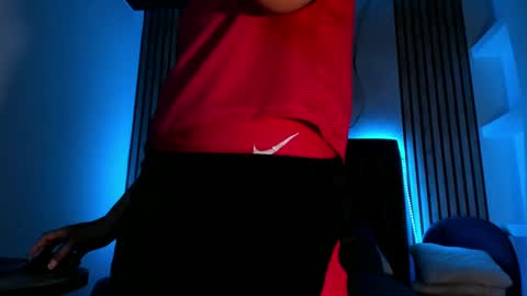 Snapshot of kattyleblanc_ chatting on February 9, 12:08 pm kattyleblanc_ online show from February 9, 12:08 pm