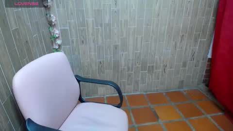 Snapshot of katy2425 chatting on October 29, 3:44 am Katy online show from October 29, 3:44 am