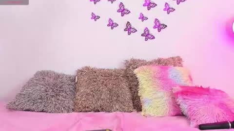 katy_lovejk online show from March 14, 2:01 am