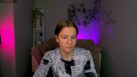 Kate online show from October 6, 9:37 am