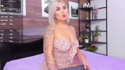 salo  online show from December 31, 2:51 am