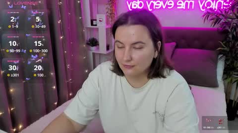 Snapshot of katyaneilson chatting on September 19, 3:16 am Kate online show from September 19, 3:16 am