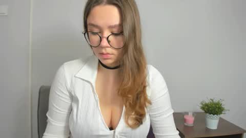 Katy online show from October 27, 4:24 pm