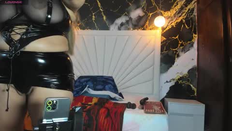 katy  online show from March 27, 11:44 am