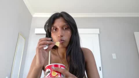 kawaiibabypie online show from March 3, 2:23 pm