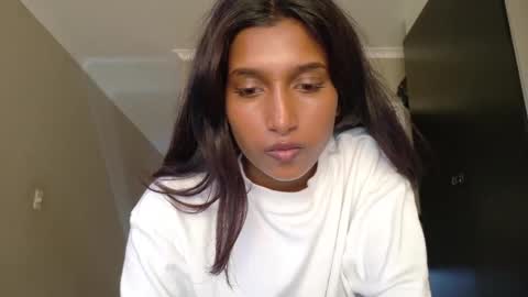 Snapshot of kawaiibabypie chatting on February 14, 10:59 am kawaiibabypie online show from February 14, 10:59 am
