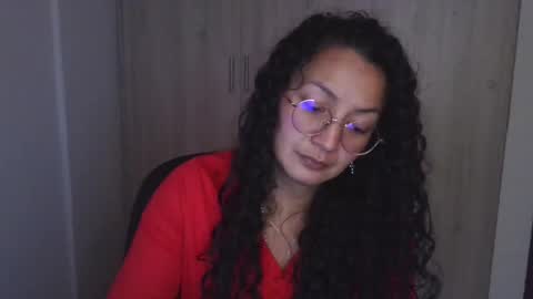 Snapshot of kawit1 chatting on February 18, 6:06 pm Khawit online show from February 18, 6:06 pm