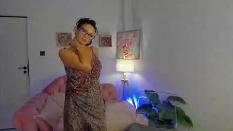 Snapshot of kaya_sins chatting on September 22, 4:22 am Kaya online show from September 22, 4:22 am