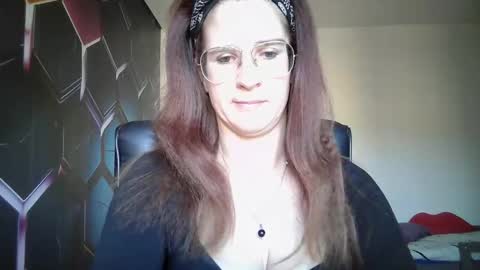 KayaLips online show from September 21, 2:16 pm