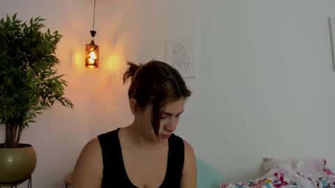      K A Y L A      online show from October 6, 1:06 pm