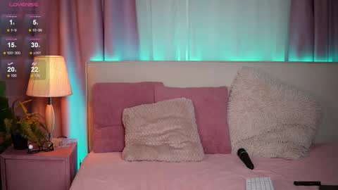  Kaylee  online show from October 12, 8:44 pm