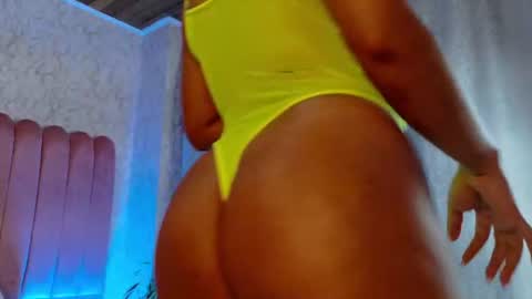 Kaylee Jones online show from July 11, 7:36 pm