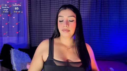 Kaylee online show from October 6, 5:40 pm