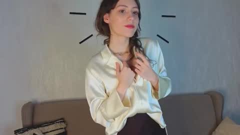 Juliet online show from September 19, 6:29 pm