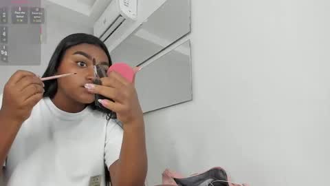 Kayna online show from April 1, 7:33 pm