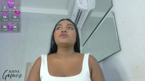 Snapshot of kayna_gomez chatting on October 28, 7:19 pm Kayna online show from October 28, 7:19 pm