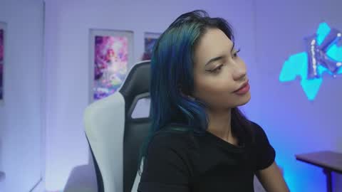 Snapshot of kayraowen chatting on October 25, 12:35 pm Kayra online show from October 25, 12:35 pm