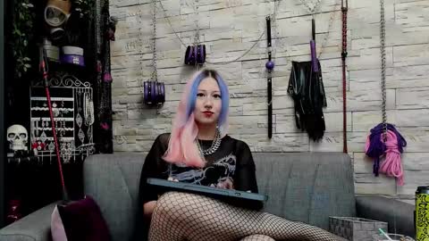 Miss Kazia online show from November 12, 6:06 pm