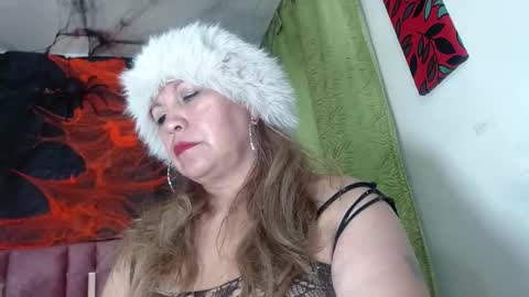 Snapshot of kazsandrah chatting on October 28, 1:06 pm KAZSANDRAH online show from October 28, 1:06 pm