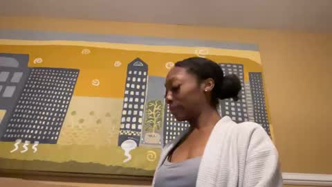 Snapshot of keephimcum69me chatting on October 11, 7:13 am Keephimcum69me online show from October 11, 7:13 am