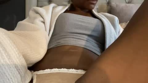 Snapshot of keephimcum69me chatting on October 23, 6:03 pm Keephimcum69me online show from October 23, 6:03 pm