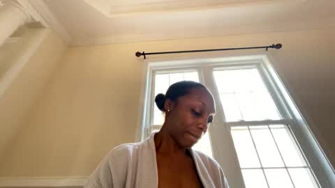 Keephimcum69me online show from February 25, 8:07 pm