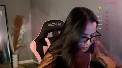 Kimk online show from July 22, 8:43 pm