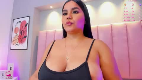 Keily Ross online show from October 1, 9:20 pm