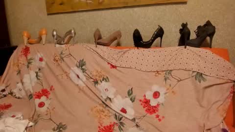 Snapshot of keira_neill chatting on October 6, 4:12 pm Kenya online show from October 6, 4:12 pm