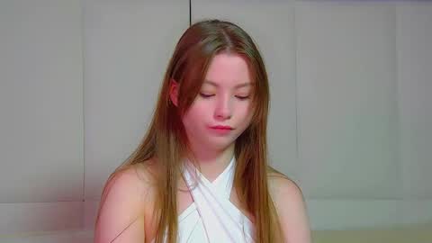 Snapshot of keiraace chatting on October 7, 6:12 pm Keira online show from October 7, 6:12 pm