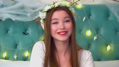 Snapshot of keiraace chatting on October 26, 6:09 am Keira online show from October 26, 6:09 am