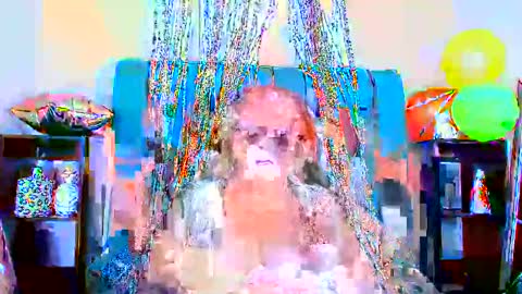   online show from December 5, 12:11 pm