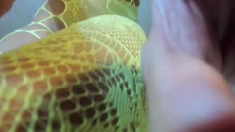 keiry_gonzalez11_aws online show from October 31, 4:58 am