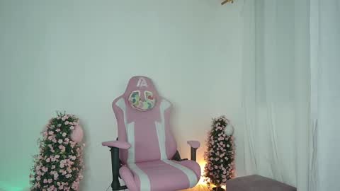   online show from January 31, 3:30 am