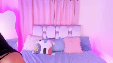 Keisy  online show from November 4, 4:01 pm