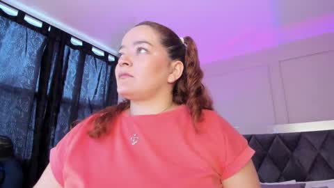 Snapshot of keitlynsoto chatting on March 12, 12:15 pm Sofia online show from March 12, 12:15 pm