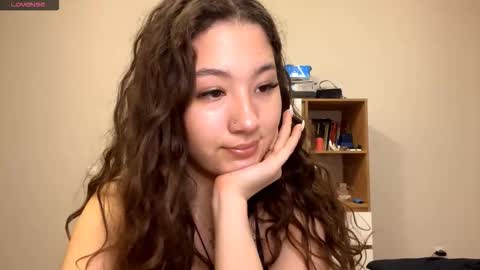 Snapshot of kelikurtulus chatting on October 31, 12:09 pm Kely online show from October 31, 12:09 pm