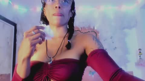 kelly__thomson online show from January 5, 10:29 pm