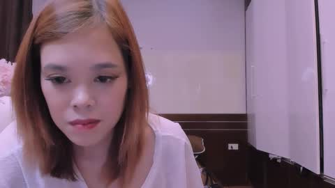 Kelly online show from April 7, 8:49 am