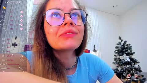 Snapshot of kelly_cuutie chatting on December 20, 1:25 am Kelly online show from December 20, 1:25 am