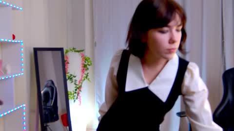 Kelly online show from October 23, 9:26 am