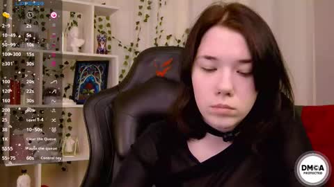 Kelly online show from February 9, 11:45 am