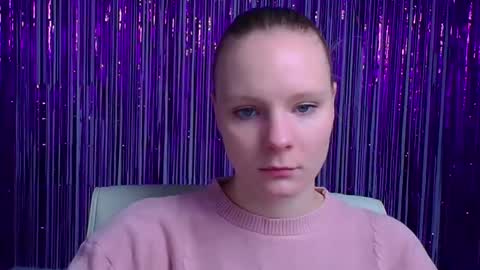 Kelly online show from September 27, 5:25 am
