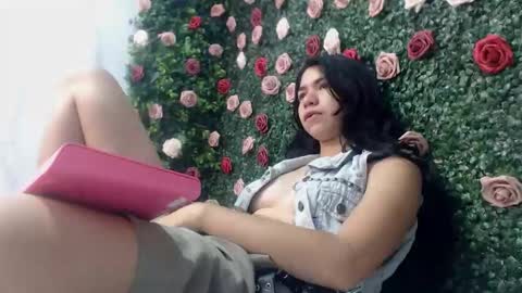 Snapshot of kelly_queenpussy chatting on October 24, 6:37 pm KEY online show from October 24, 6:37 pm