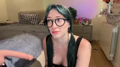 Kelly online show from July 14, 7:07 pm