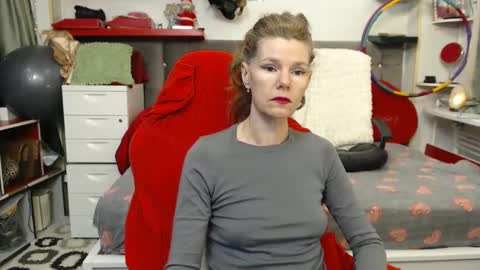 kelly online show from December 27, 6:53 pm