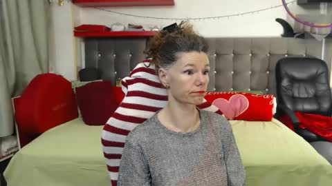 kelly online show from November 15, 4:13 am