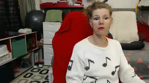 kelly online show from December 20, 6:02 pm